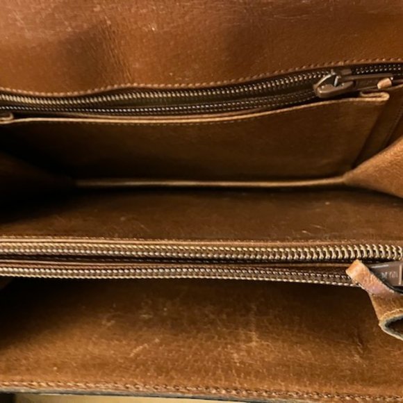 Louis Vuitton women's hand bag - Picture 4 of 4